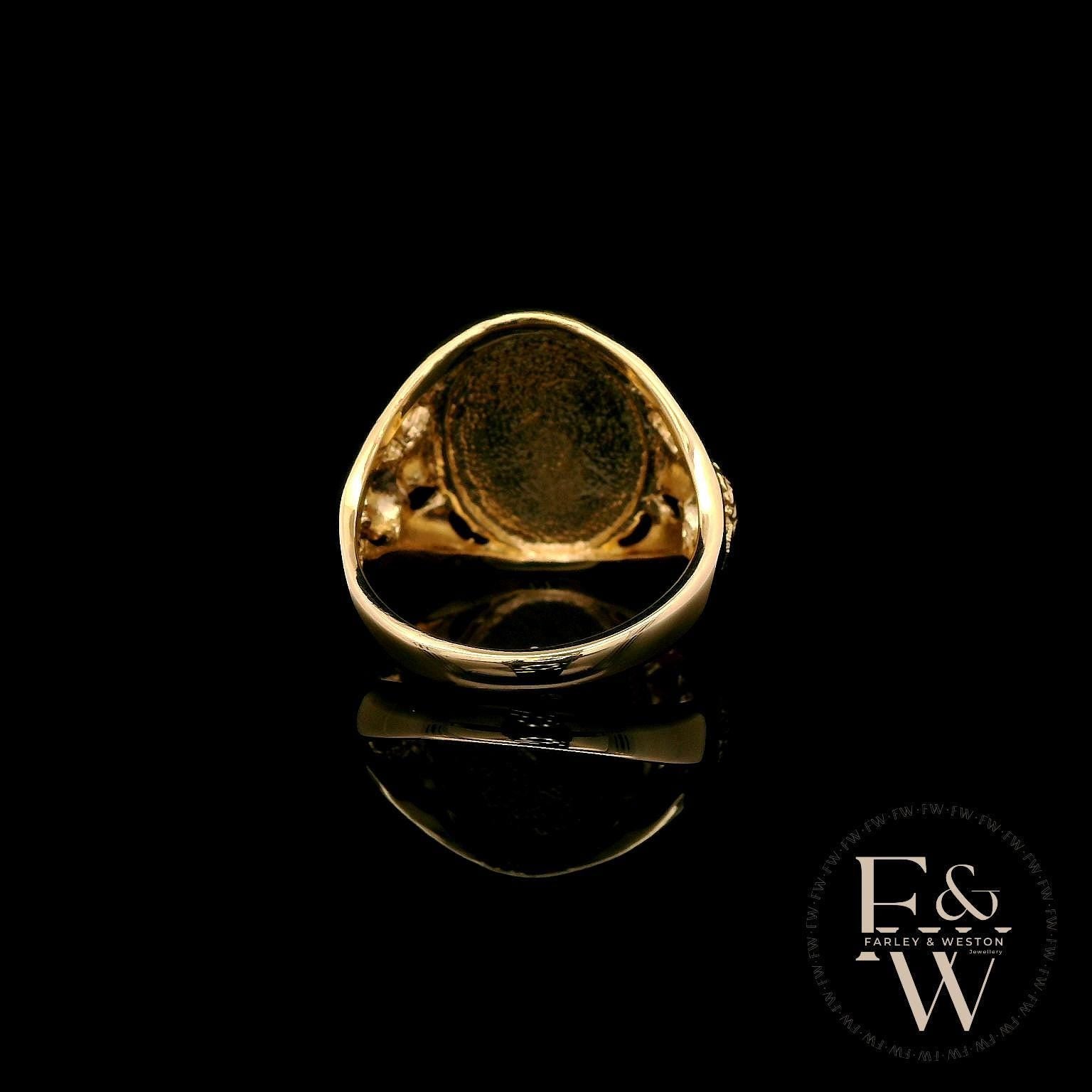 9ct Yellow Gold Royal Lion Signet Ring