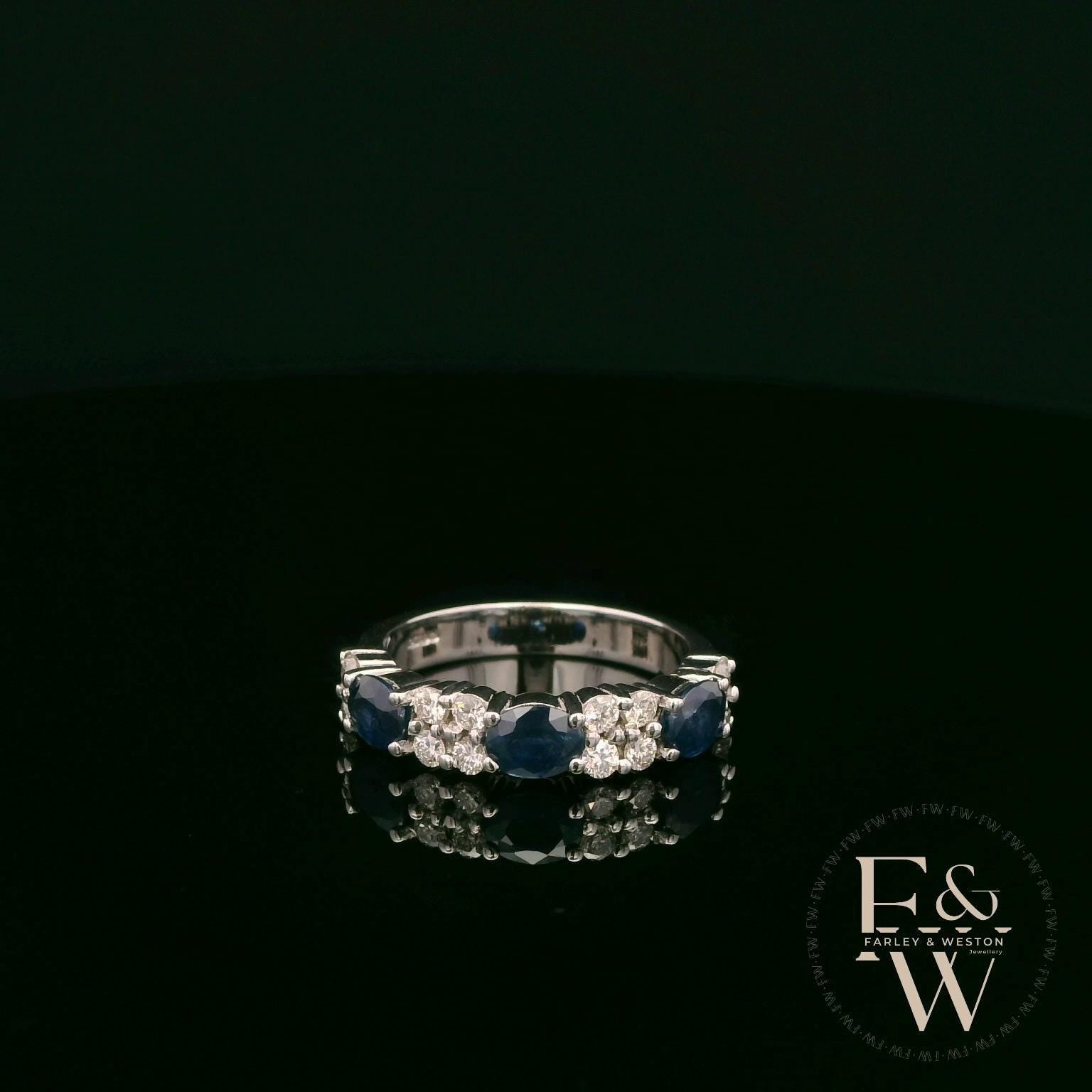 18ct White Gold Royal Blue Oval-Cut Sapphire & Diamond Ring