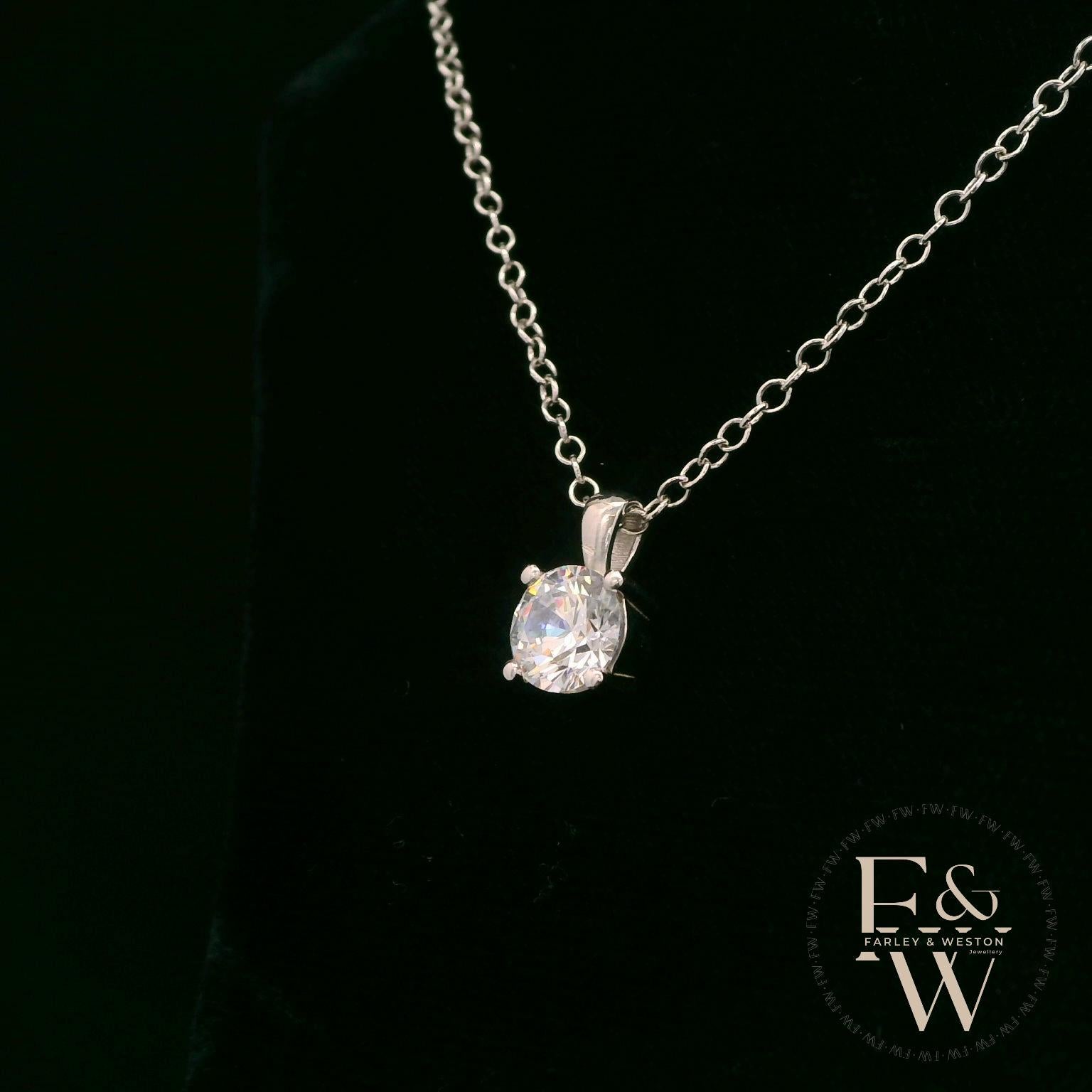 9ct White Gold & Solitaire Moissanite Pendant