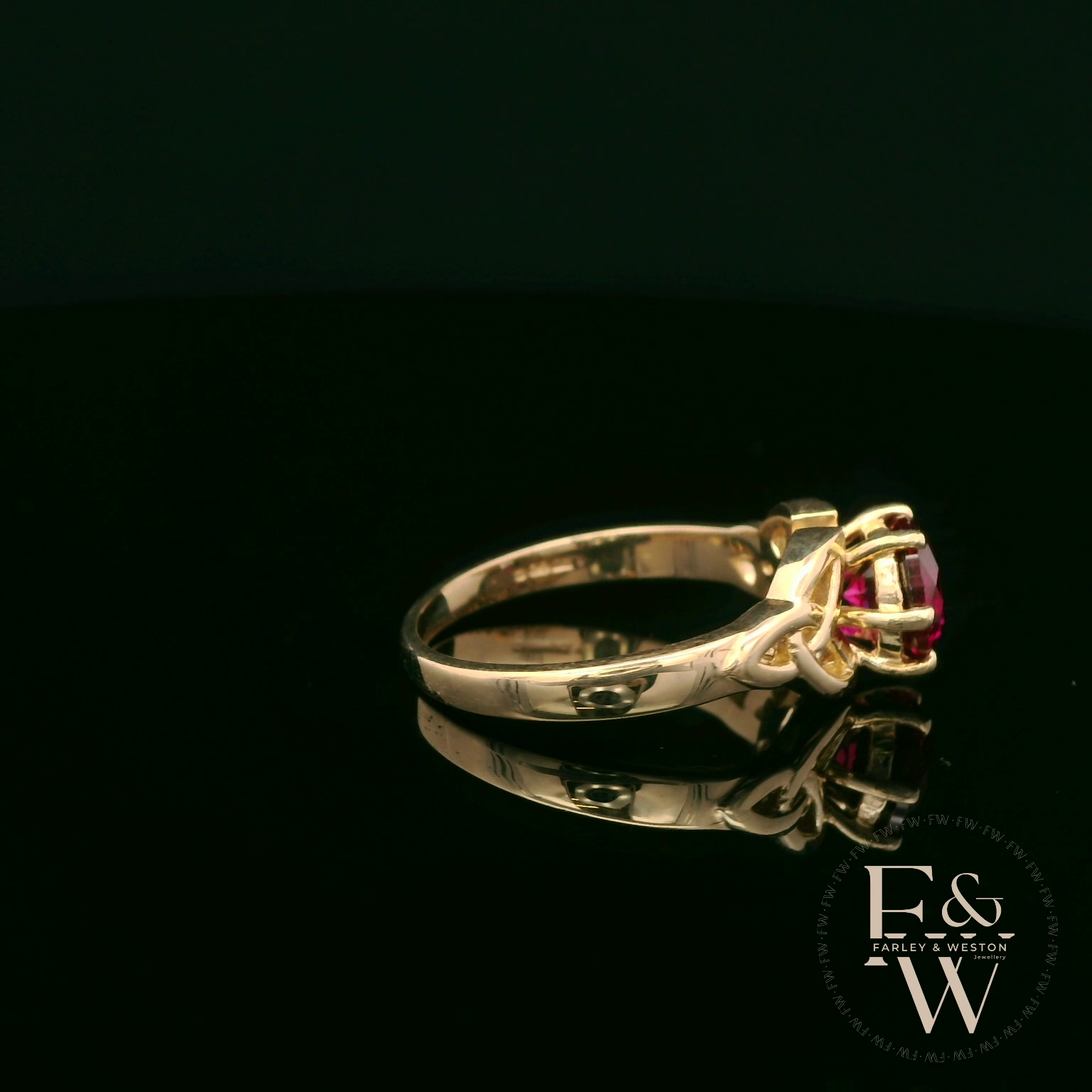 Celtic Patterned 9ct Yellow Gold Ruby CZ Single Stone Ring