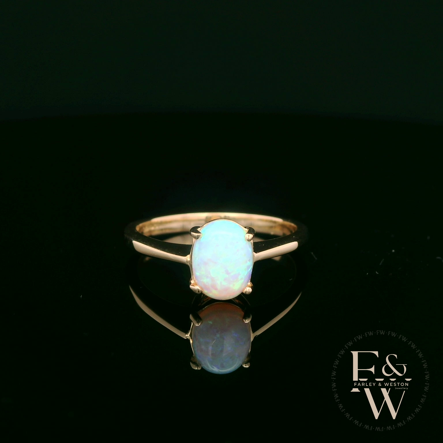 9ct Yellow Gold Cultured Opal Single Stone Ring