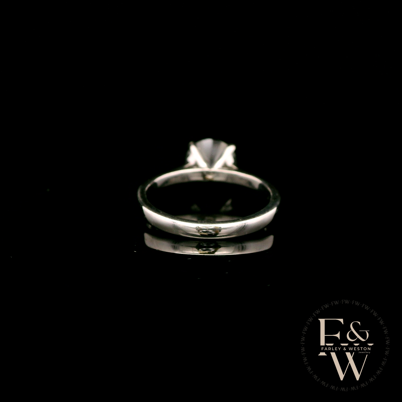 9ct White Gold 2ct Black CZ Single Stone Ring