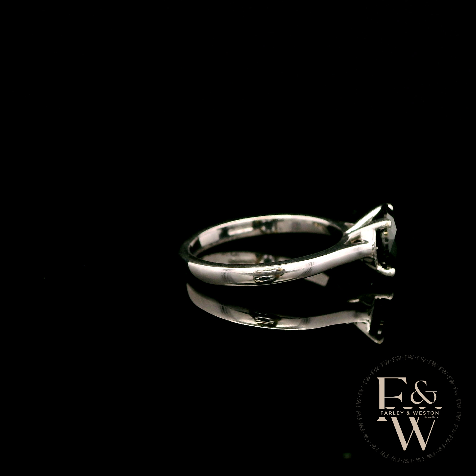 9ct White Gold 2ct Black CZ Single Stone Ring