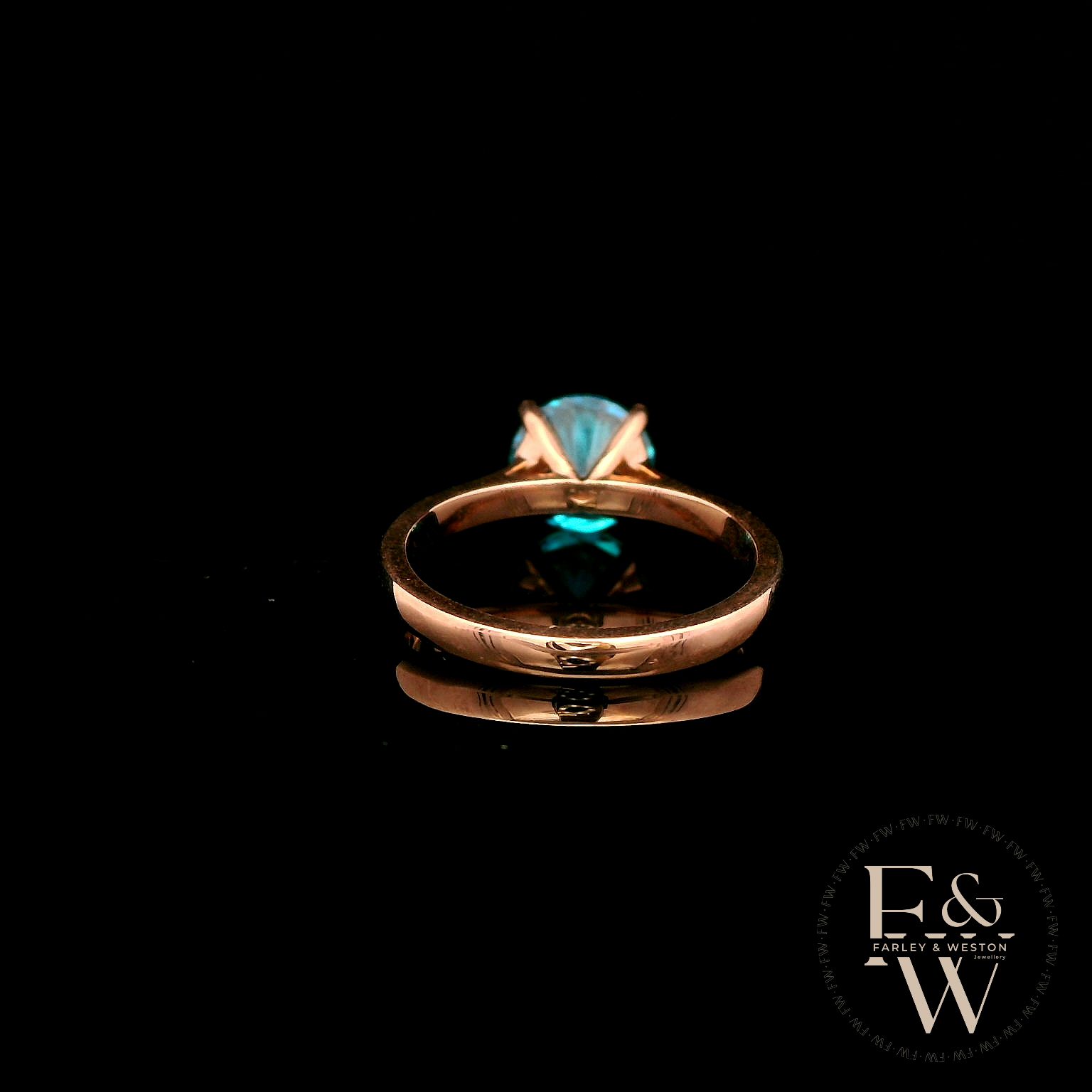 9ct Rose Gold 2ct Blue Topaz CZ Single Stone Ring