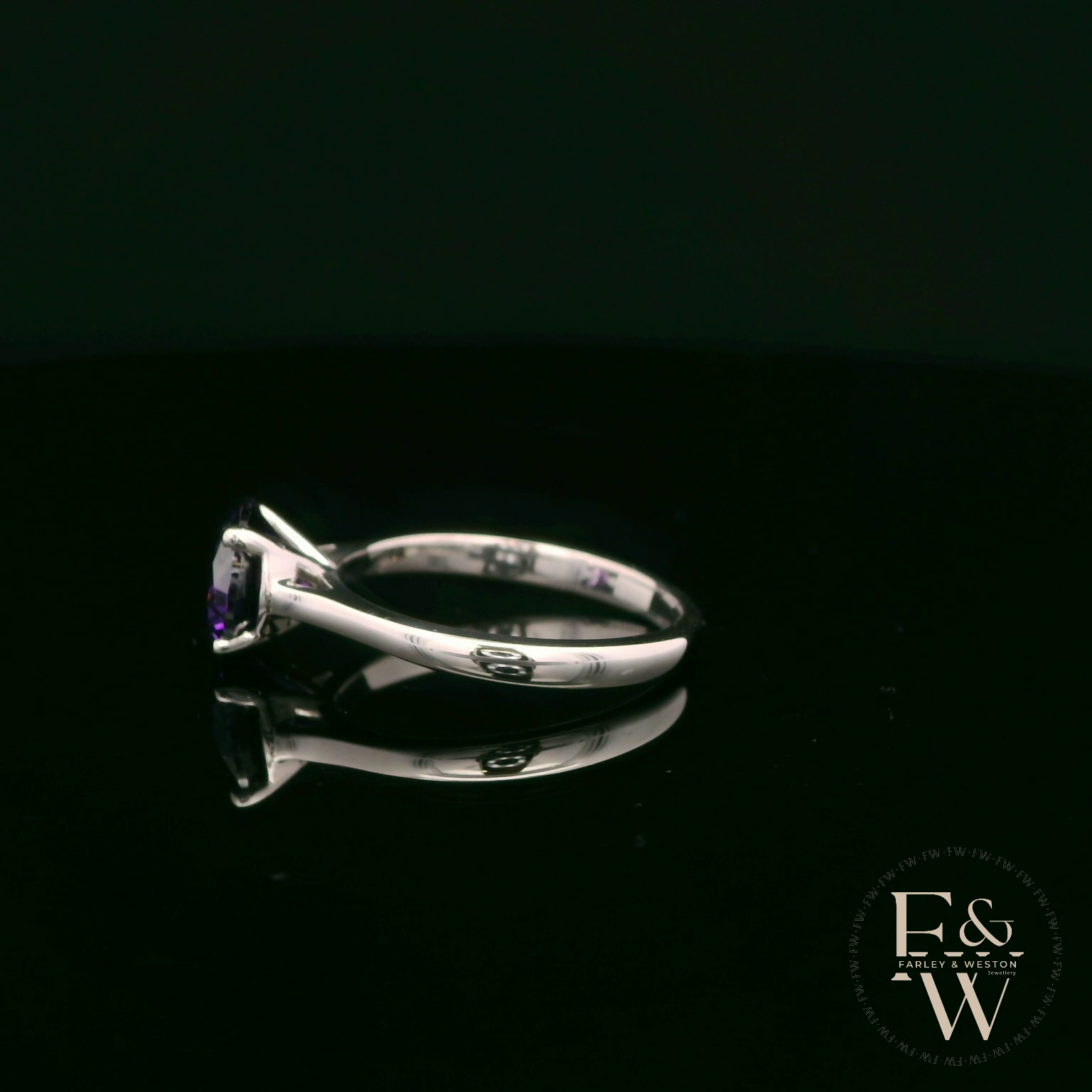 9ct White Gold 2ct Amethyst CZ Single Stone Ring