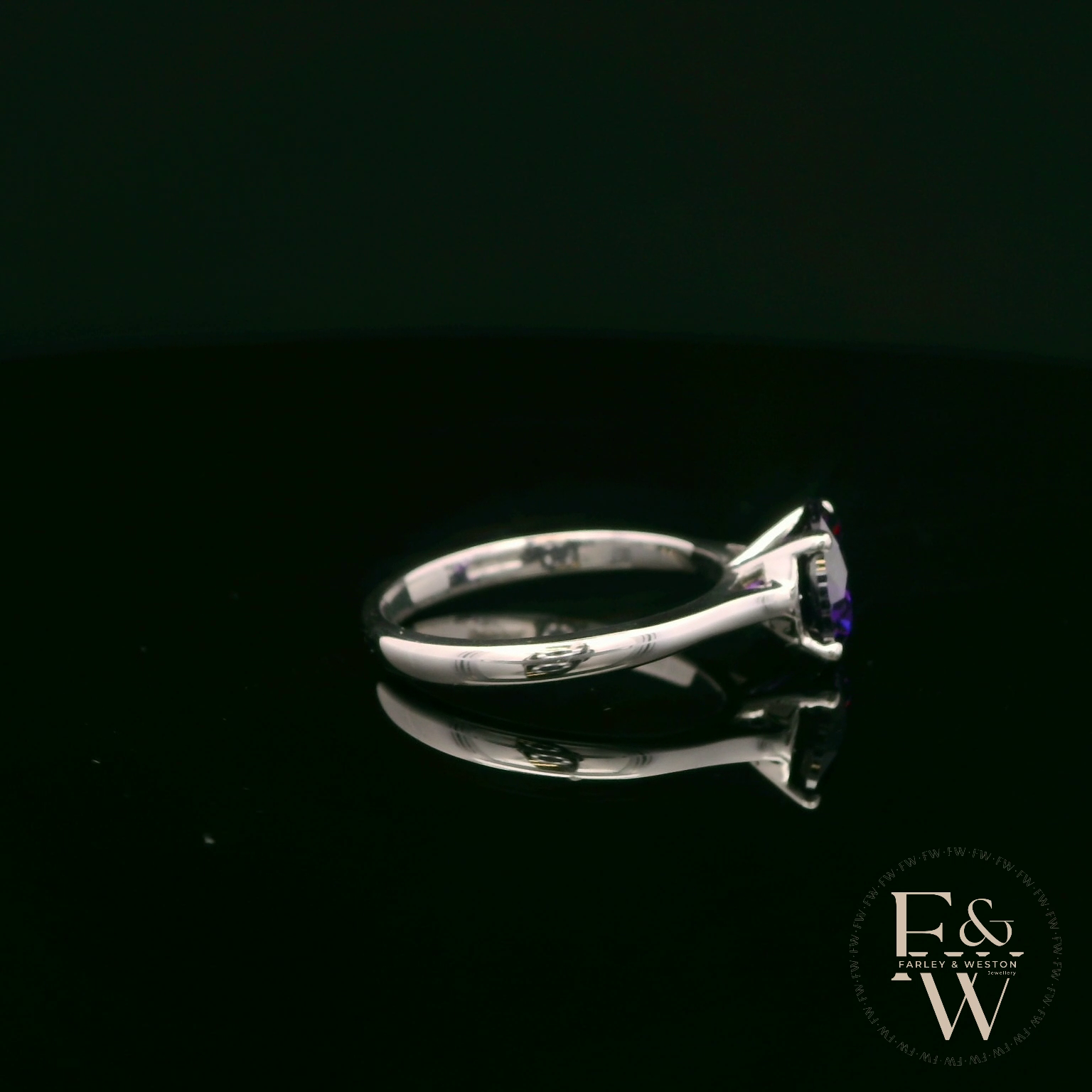 9ct White Gold 2ct Amethyst CZ Single Stone Ring