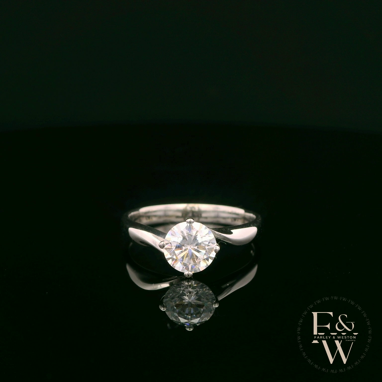 9ct White Gold Single Stone White Moissanite Ring