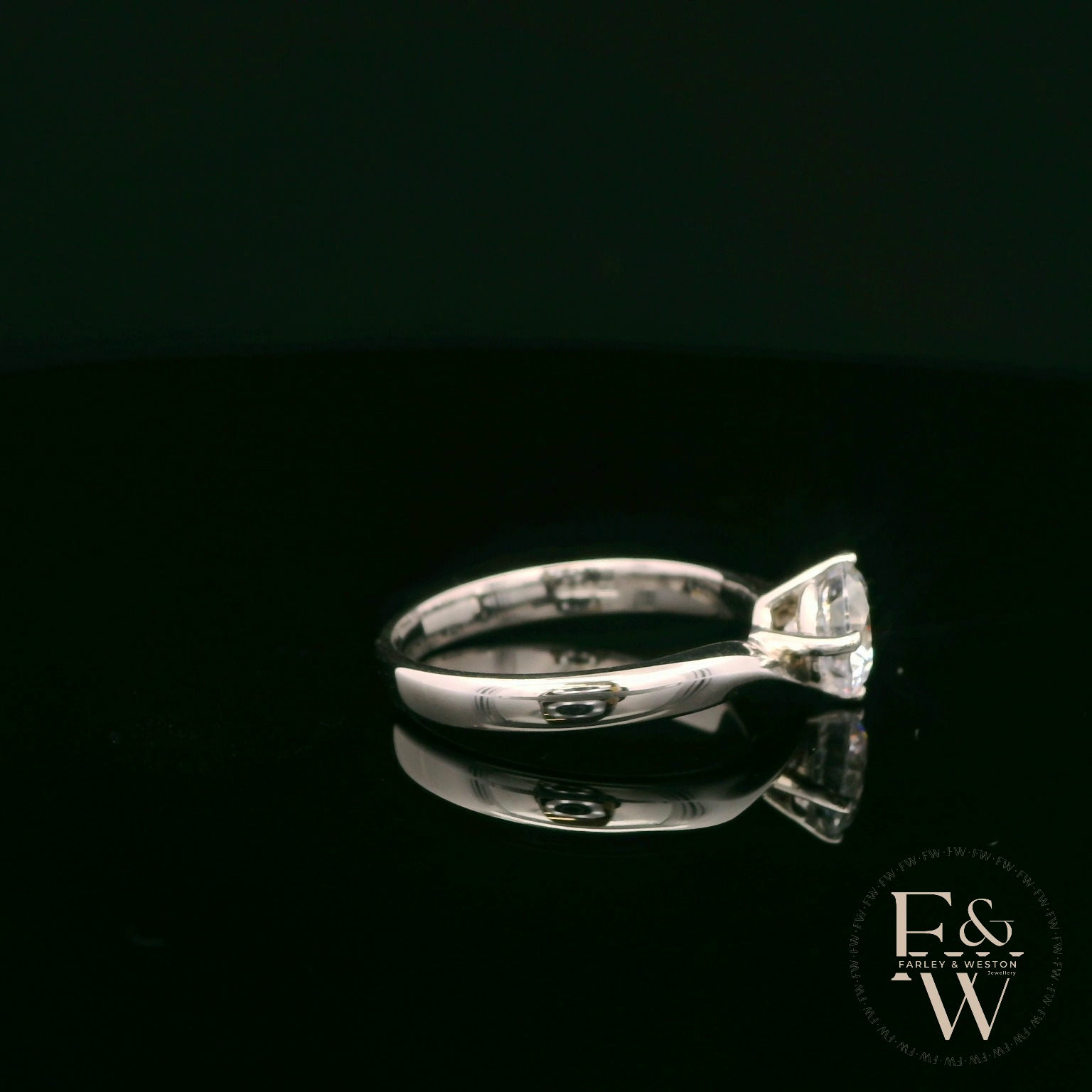 9ct White Gold Single Stone White Moissanite Ring