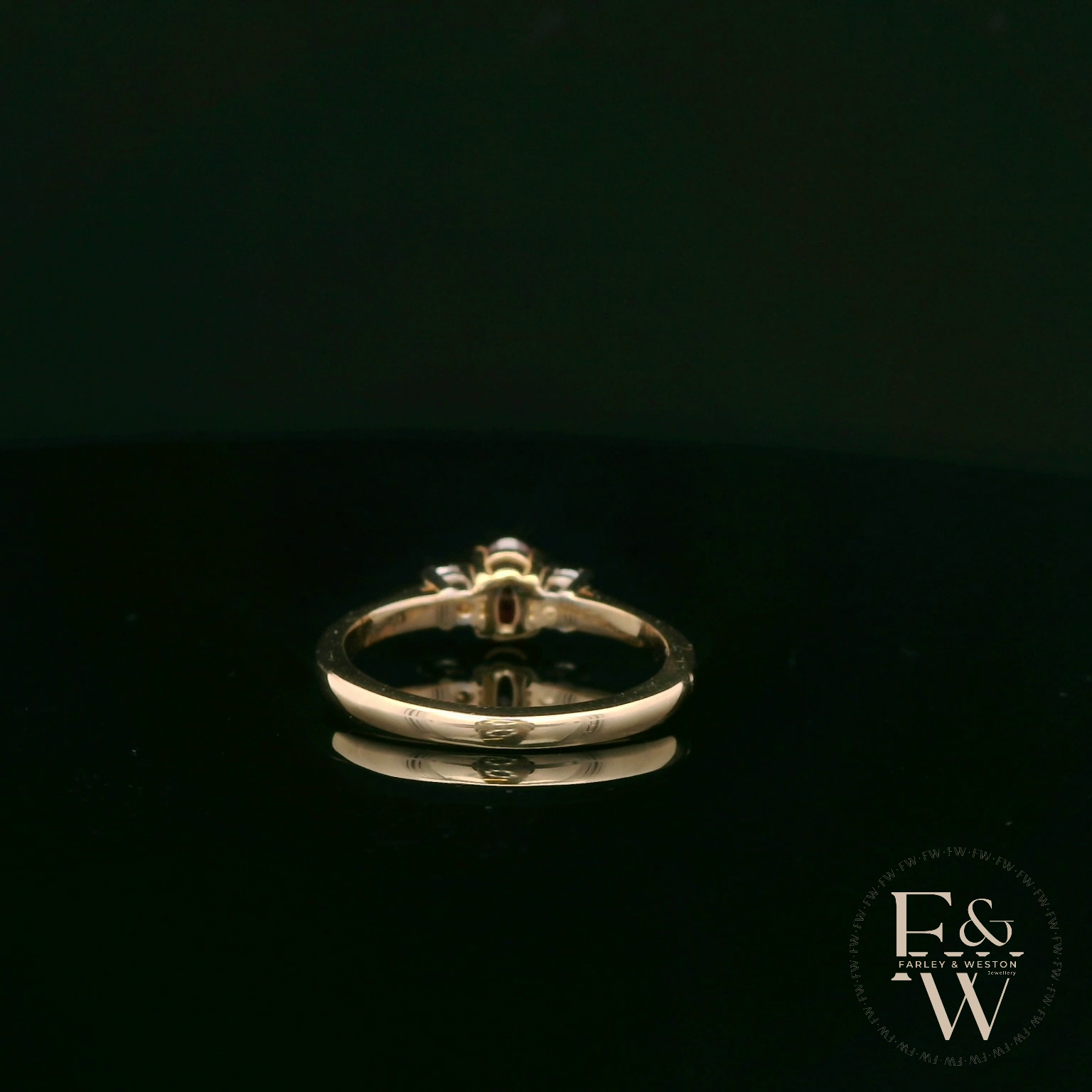 9ct White Gold Single Stone White Moissanite Ring