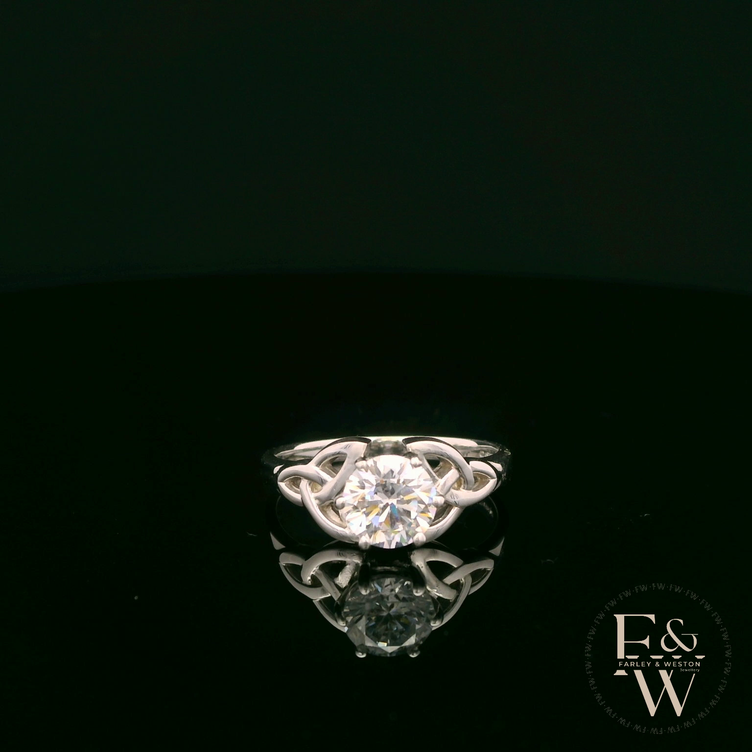 Celtic Patterned 9ct White Gold White CZ Single Stone Ring
