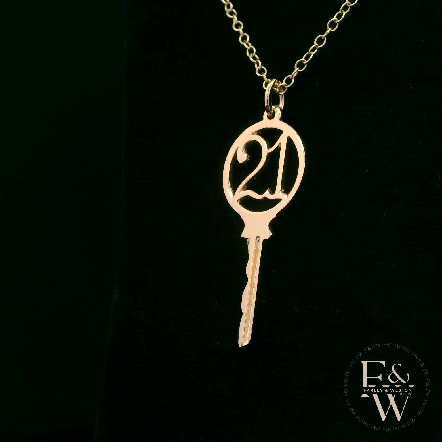 9ct Yellow Gold 21 Key to the Door Pendant