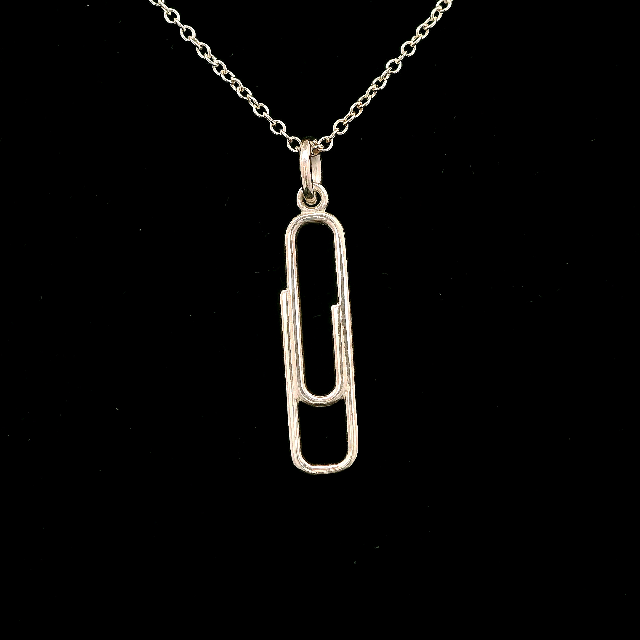 Sterling Silver Small Paperclip Pendant
