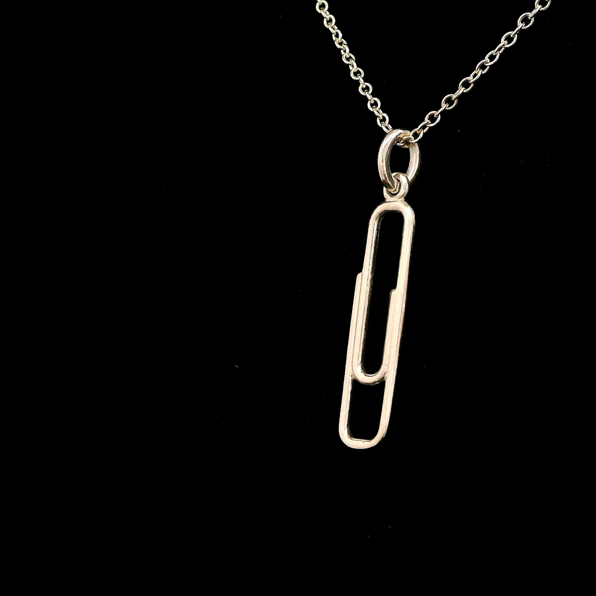 Sterling Silver Small Paperclip Pendant
