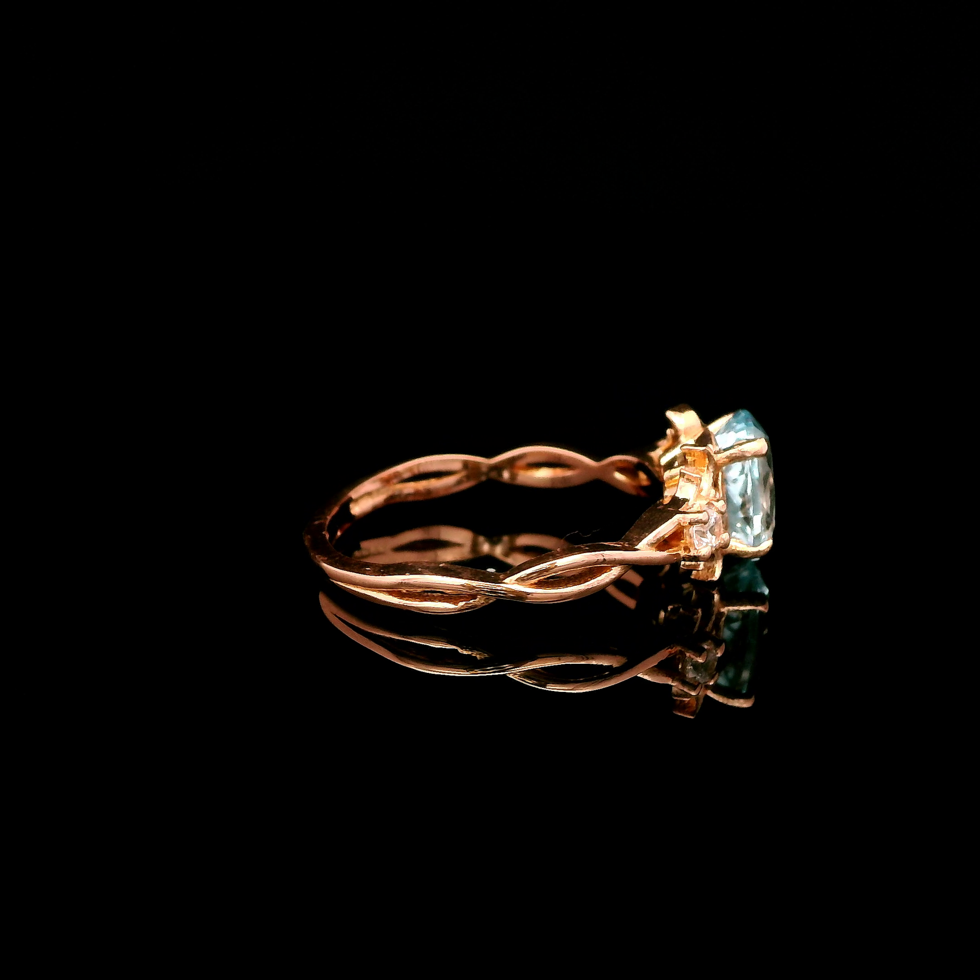 9ct Rose Gold Patterned Twist Shank Lab-Grown Aqua Trilogy Ring