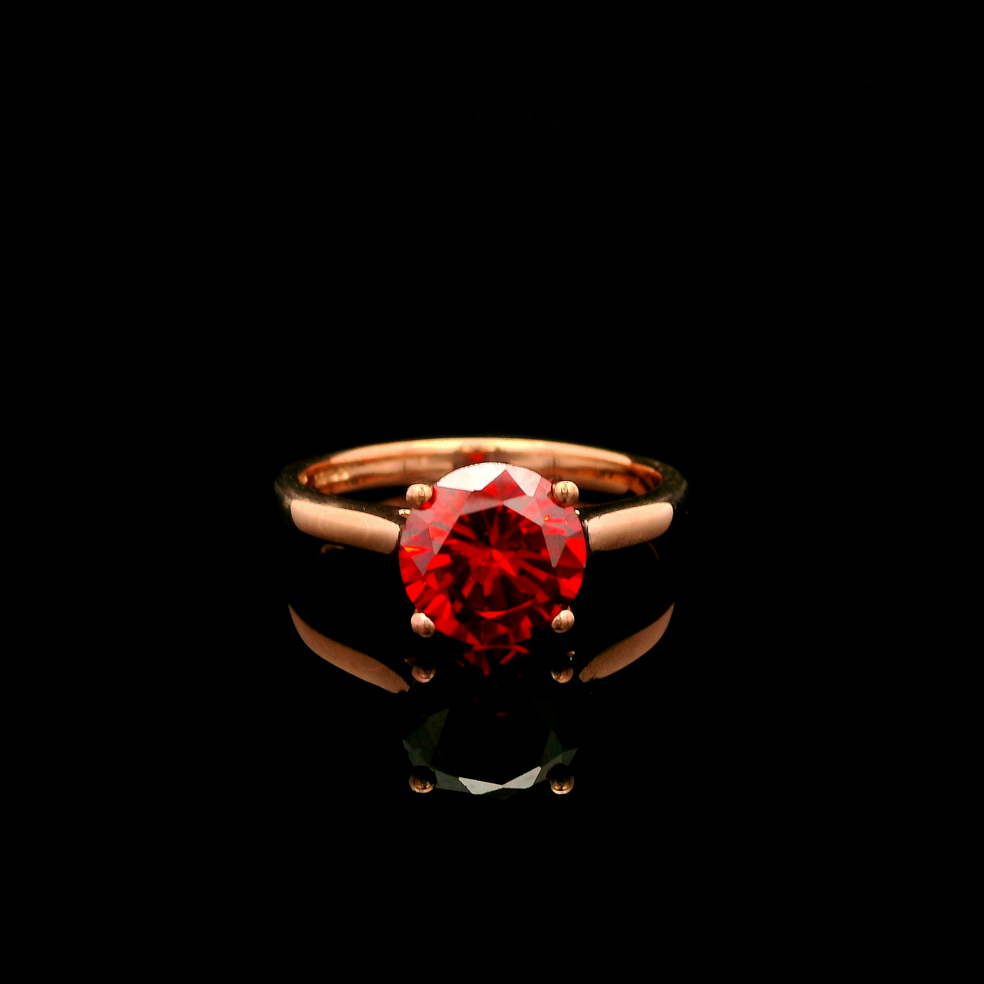 9ct Rose Gold 2ct Garnet CZ Single Stone Ring