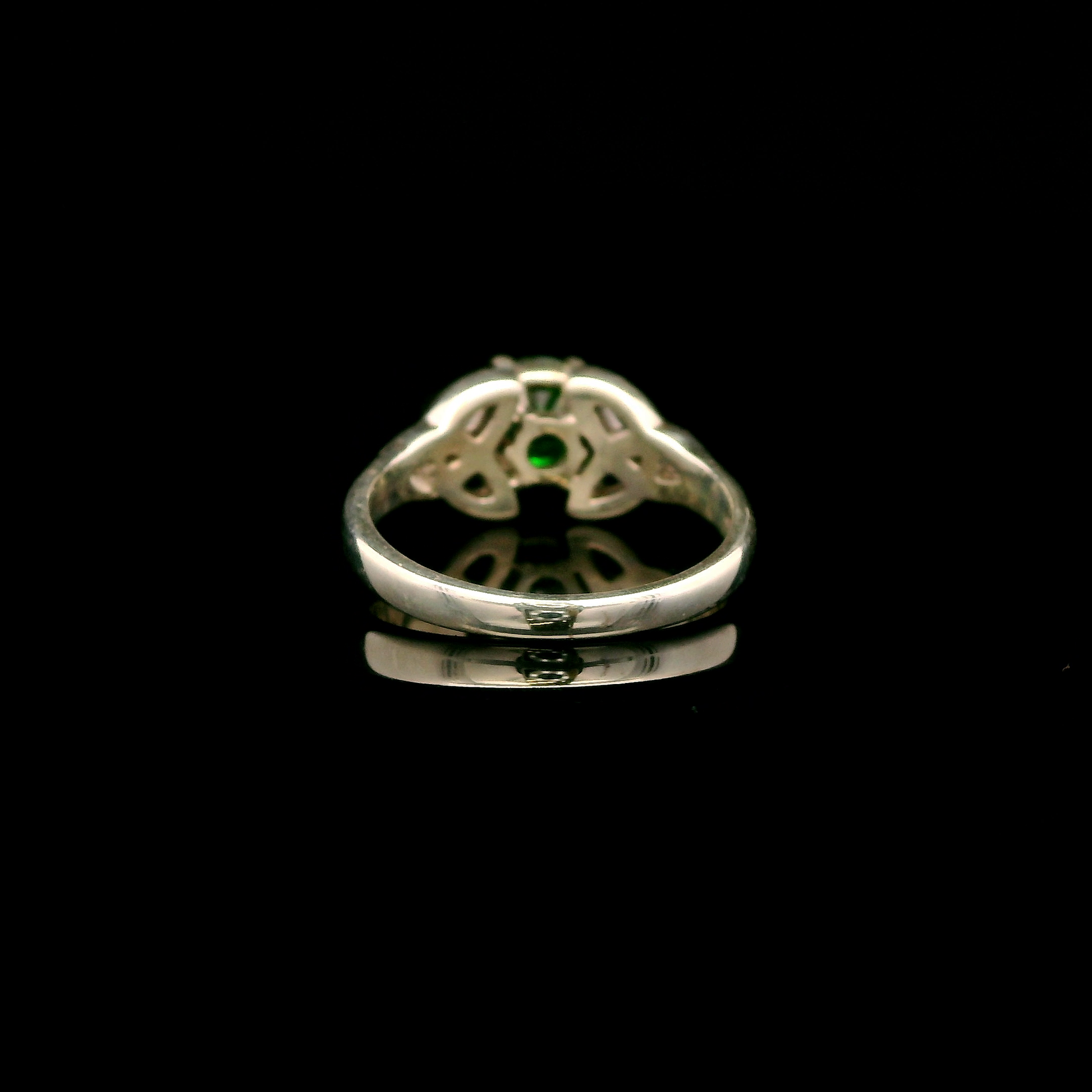 Celtic Patterned Sterling Silver Emerald CZ Single Stone Ring