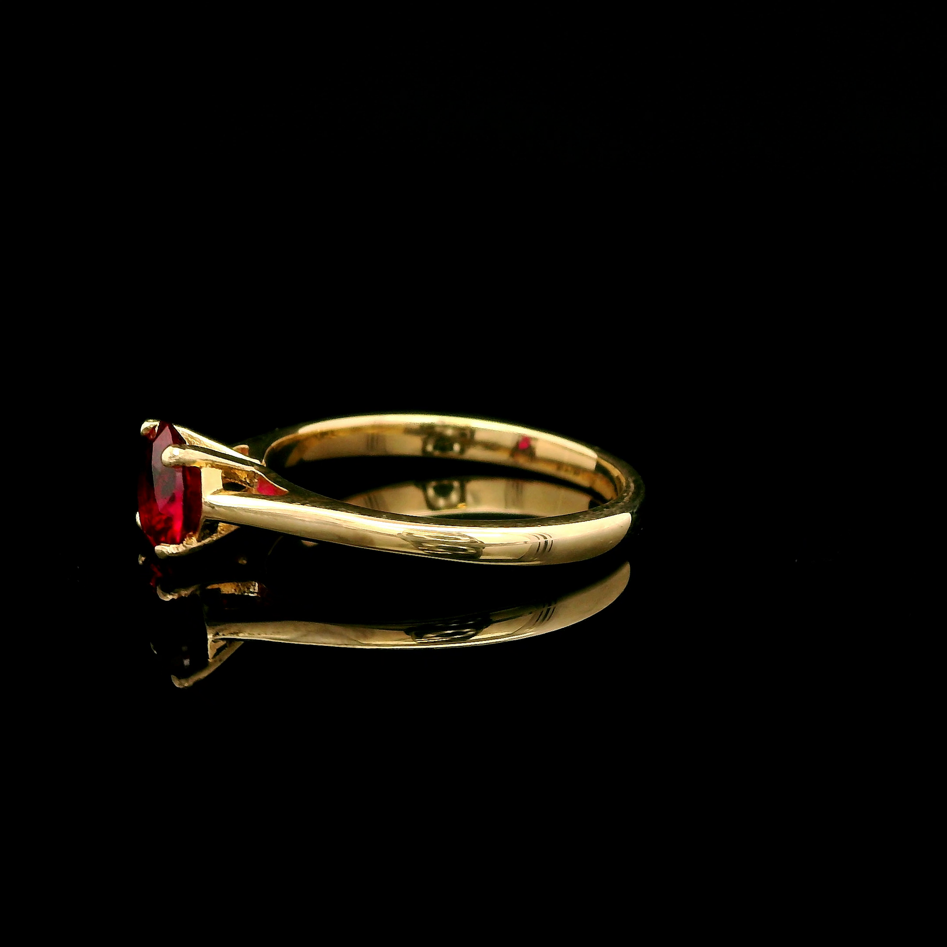 9ct Yellow Gold Ruby CZ Solitaire Ring