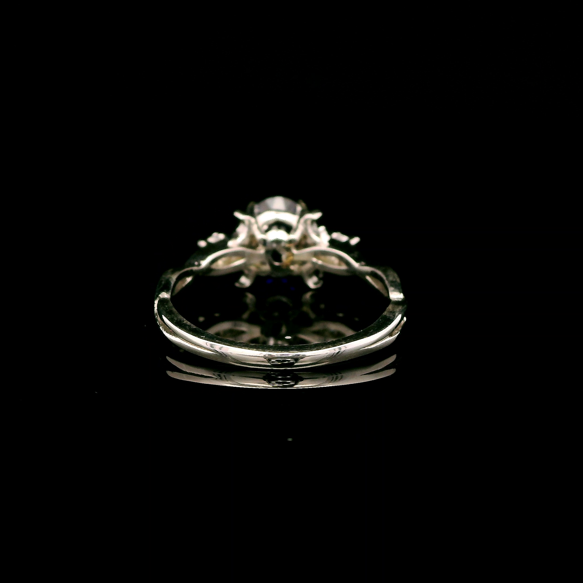 9ct White Gold Patterned Twist Shank Lab-Grown Sapphire Trilogy Ring