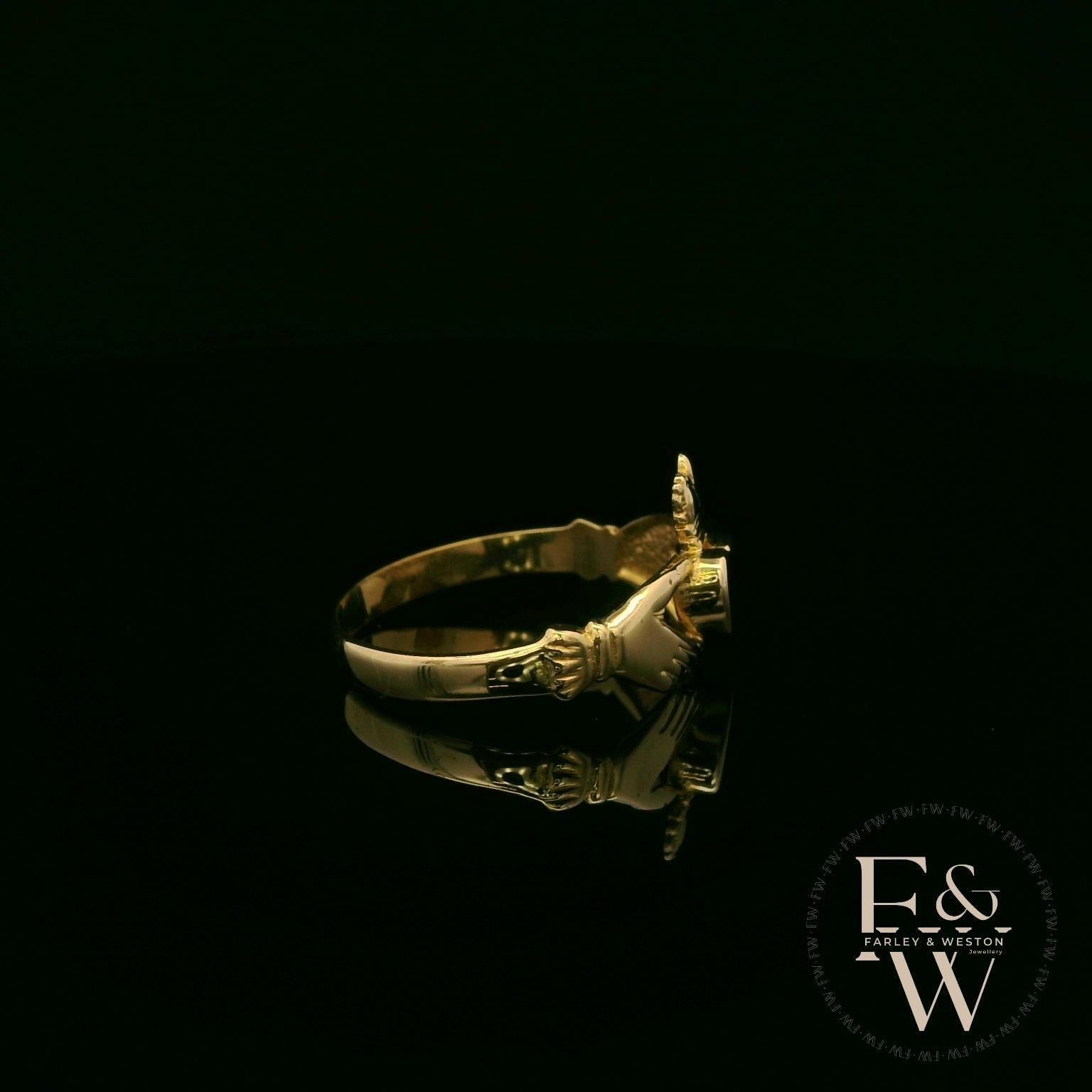 9ct Yellow Gold Claddagh Ring