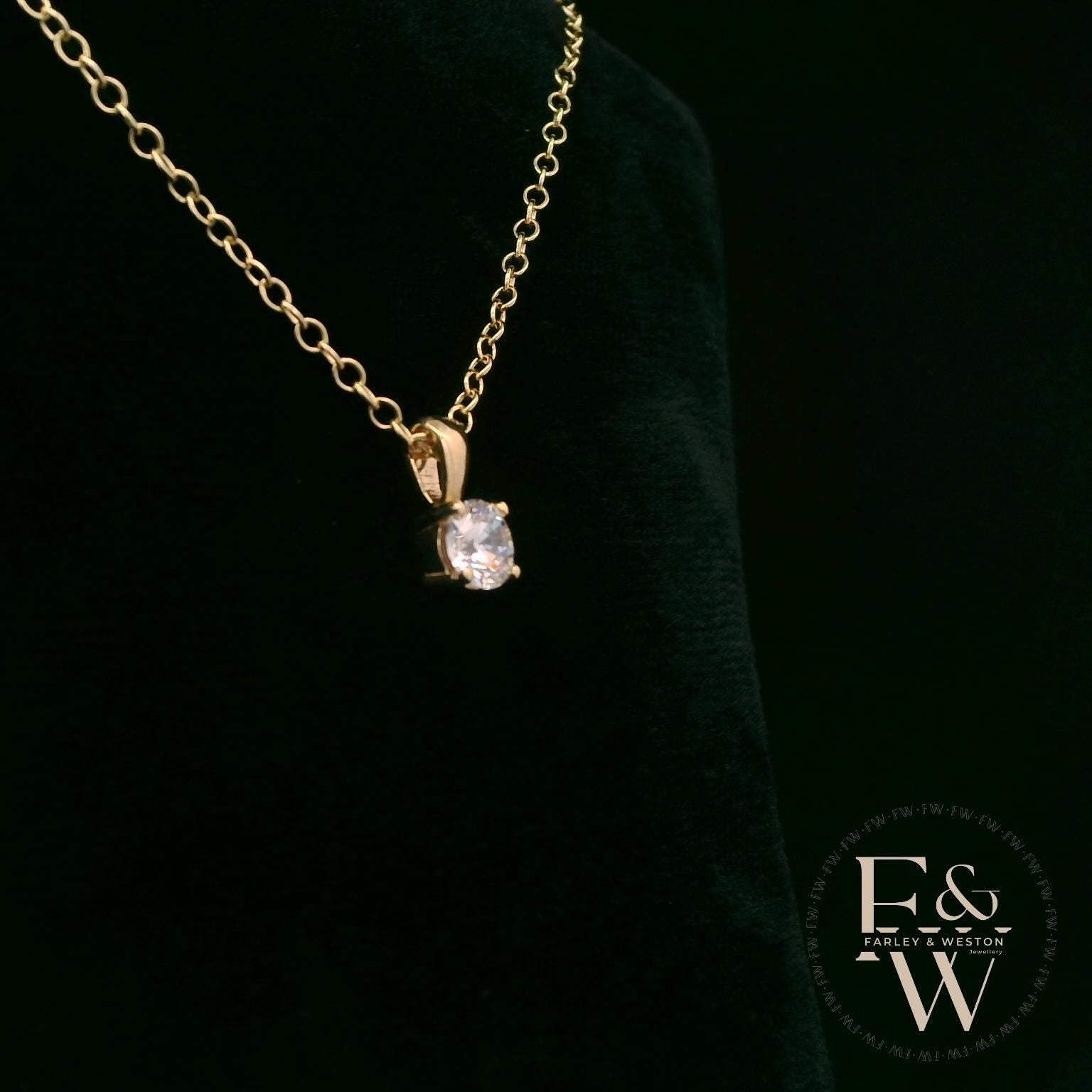 9ct Yellow Gold & Solitaire Moissanite Pendant