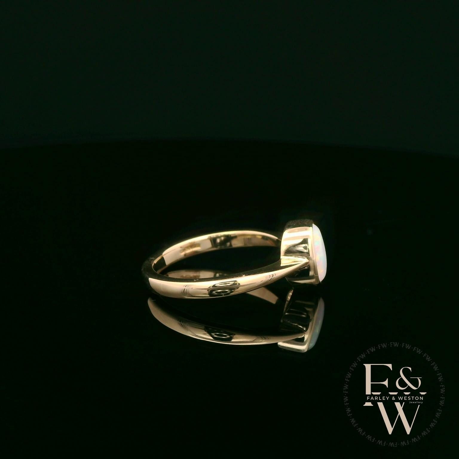9ct Yellow Gold Cultured Opal Single Stone Ring