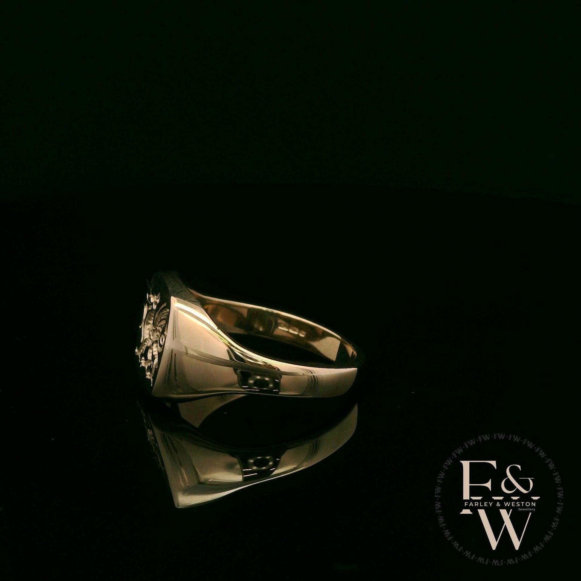 9ct Yellow Gold Welsh Dragon Signet Ring