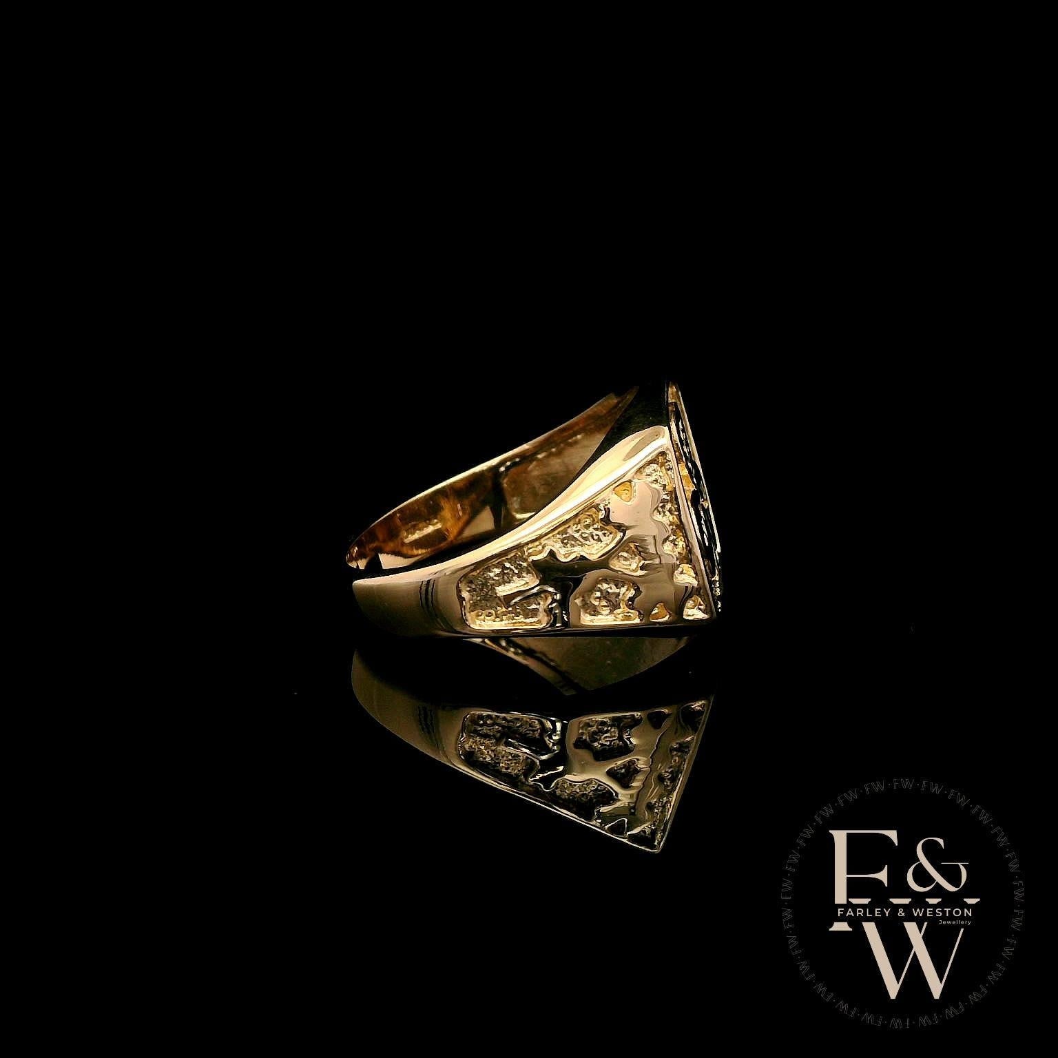 9ct Yellow Gold Three-Leaf Clover Signet Ring