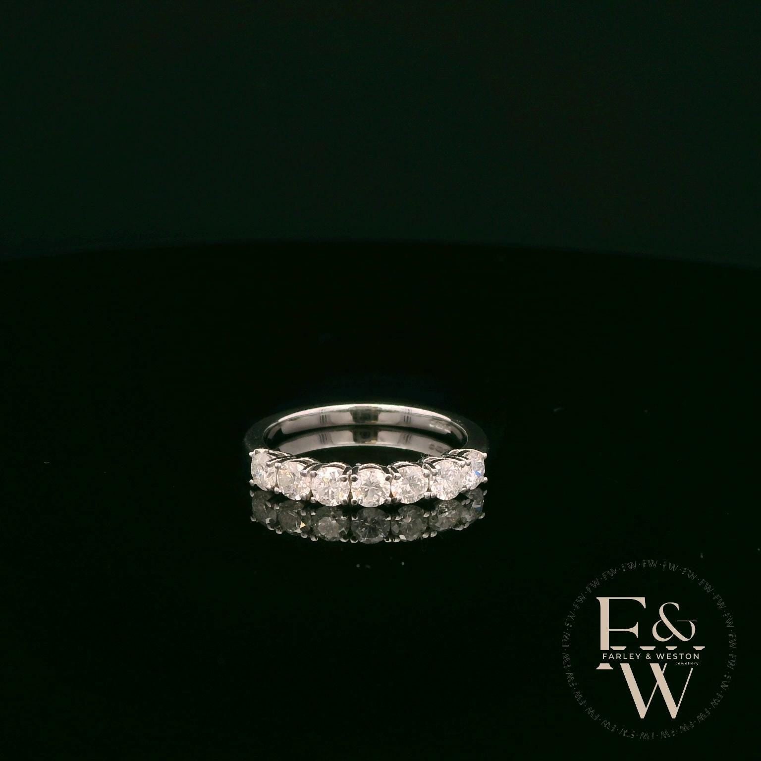 18ct White Gold Round-Cut Diamond Ring
