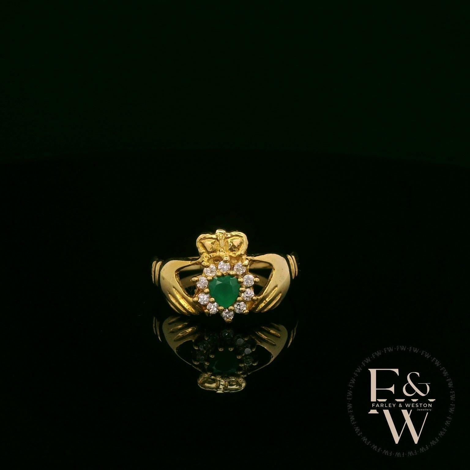 9ct Yellow Gold Agate and Diamond Unique Claddagh Ring