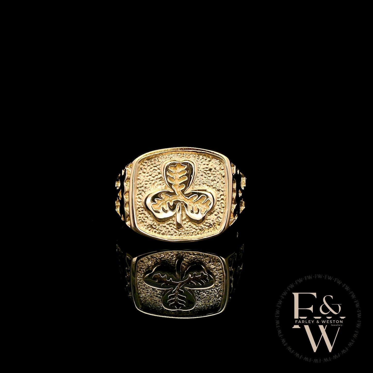 9ct Yellow Gold Three-Leaf Clover Signet Ring