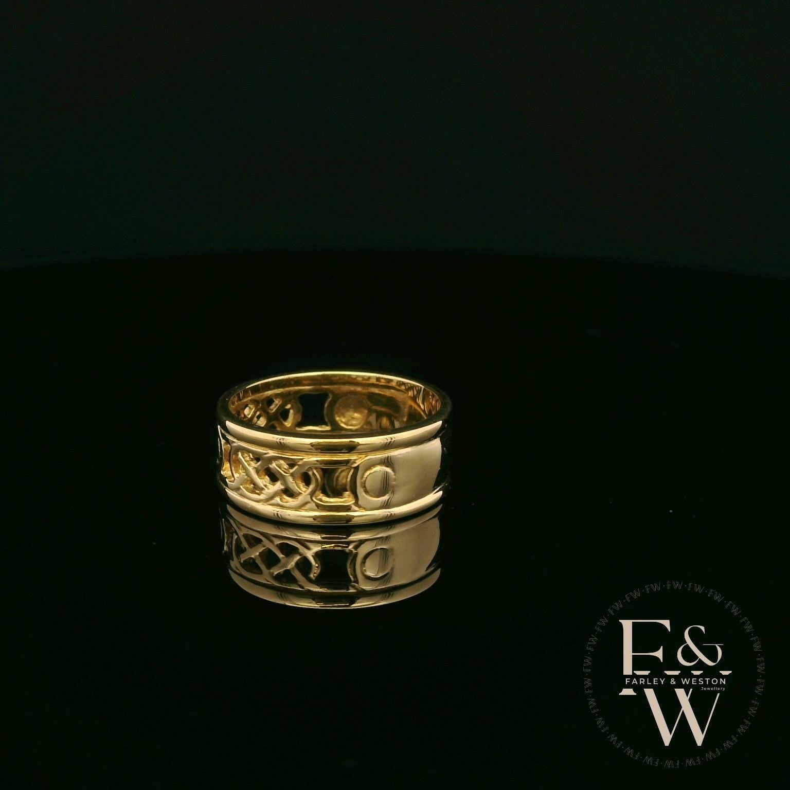 9ct Yellow Gold Intricate Band Ring