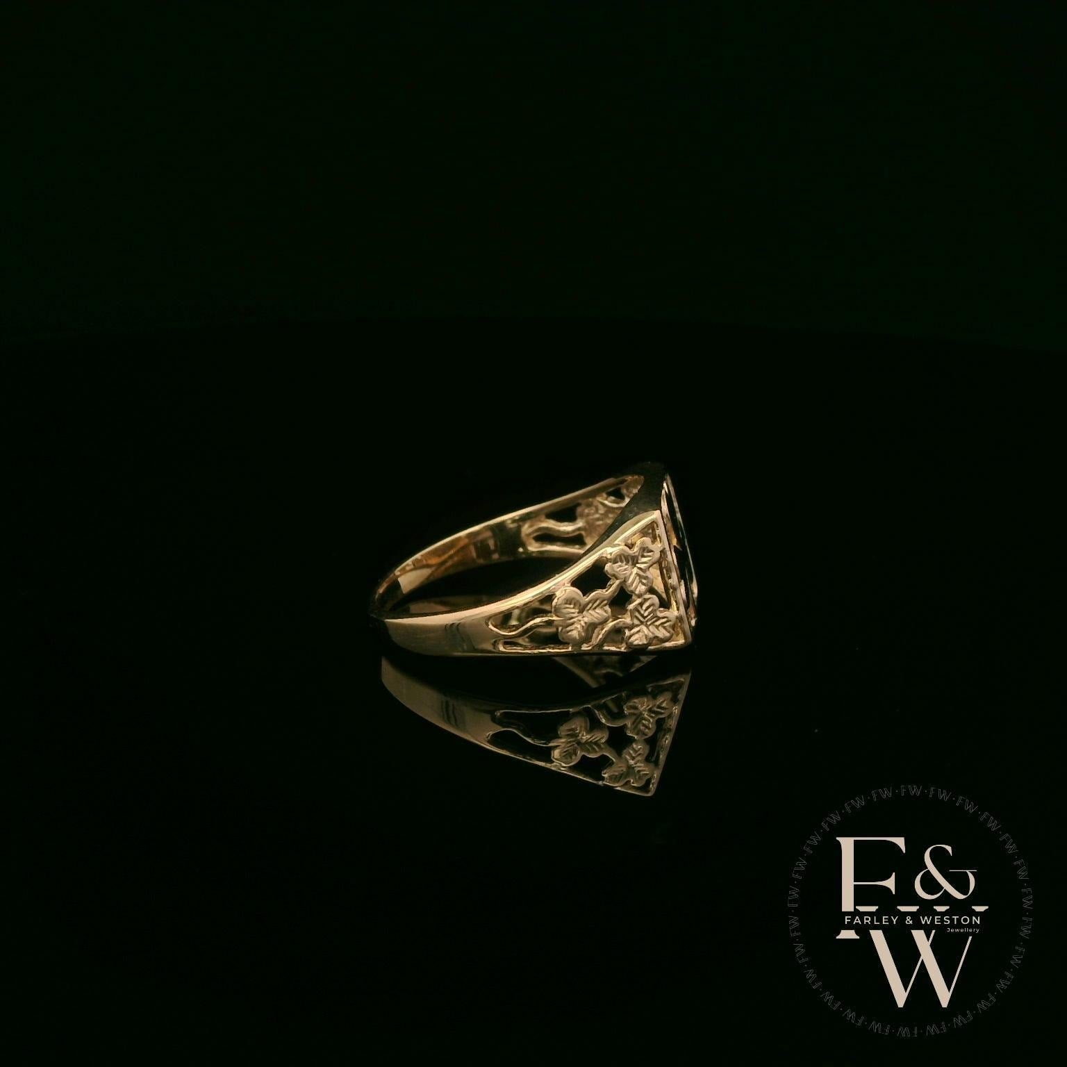 9ct Yellow Gold Three-Leaf Clover Signet Ring