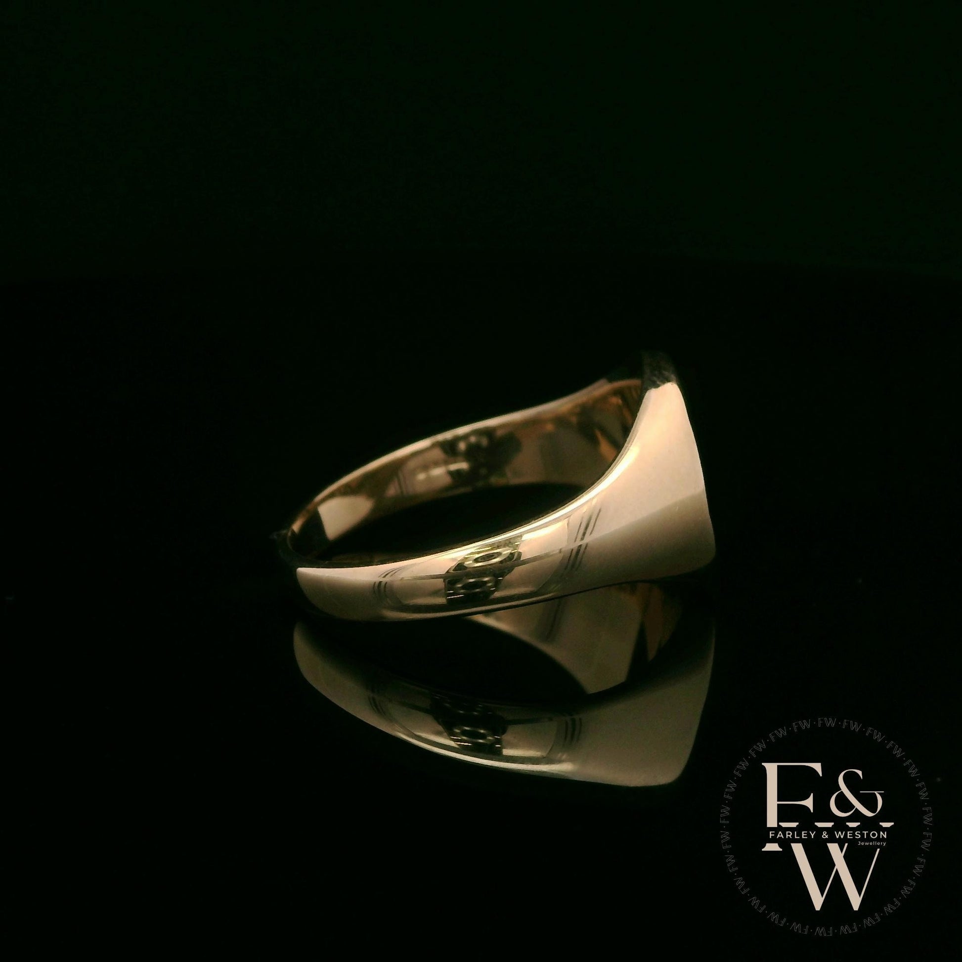 9ct Yellow Gold Welsh Feather Signet