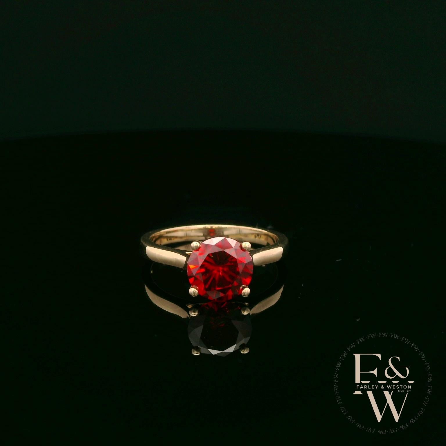 9ct Yellow Gold 2ct Garnet Single Stone Ring