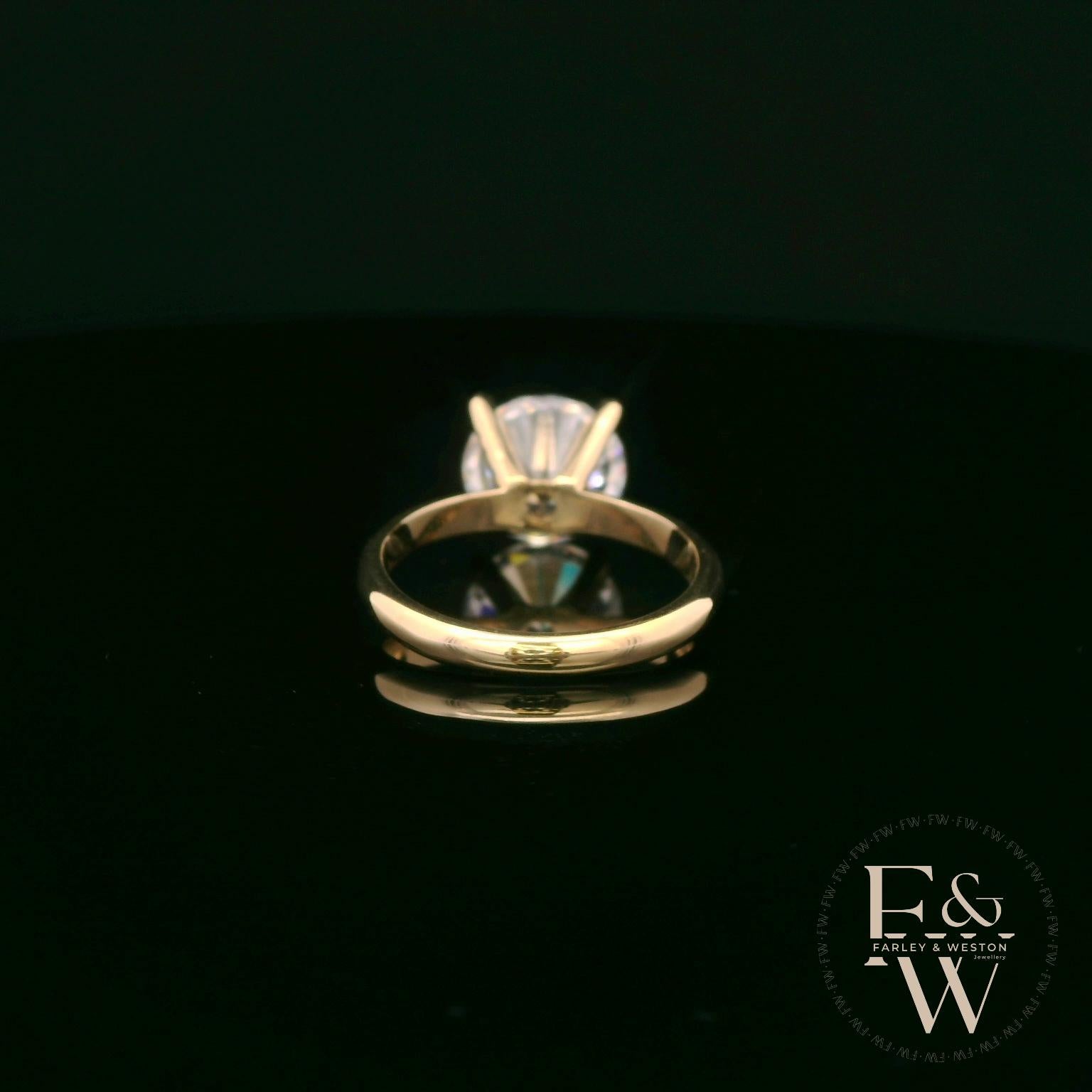 9ct Yellow Gold Large Single Stone White Moissanite Ring
