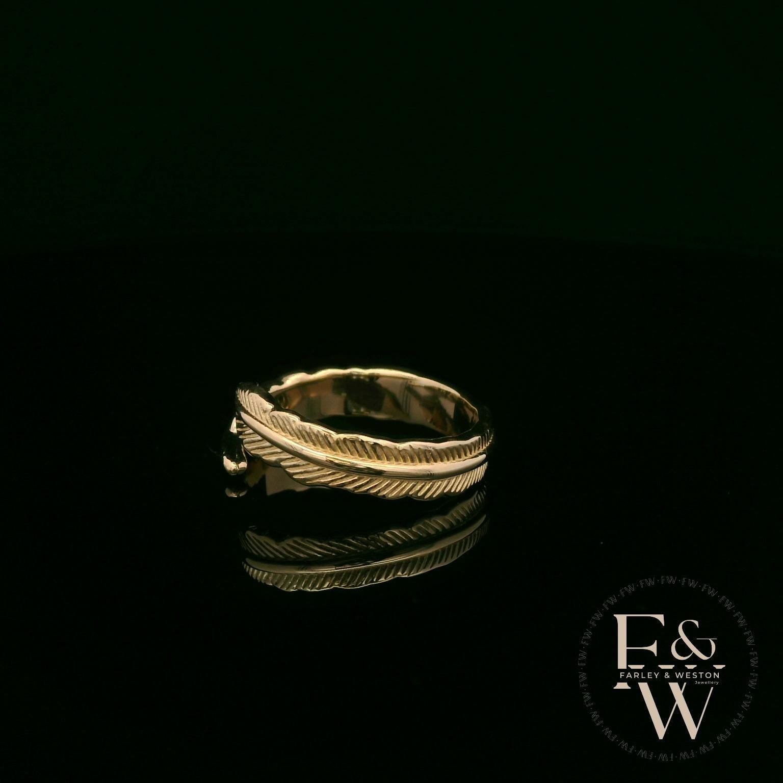 9ct Yellow Gold Leaf Design Band Ring