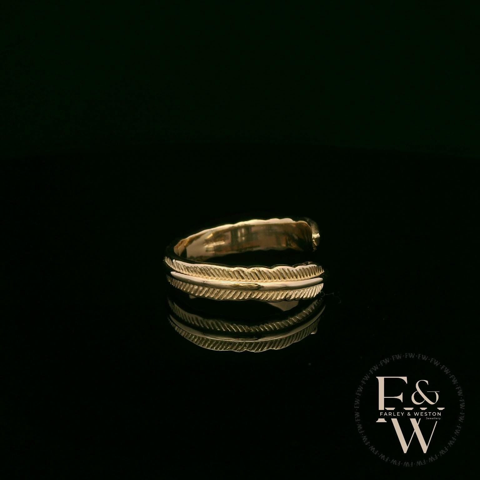 9ct Yellow Gold Leaf Design Band Ring