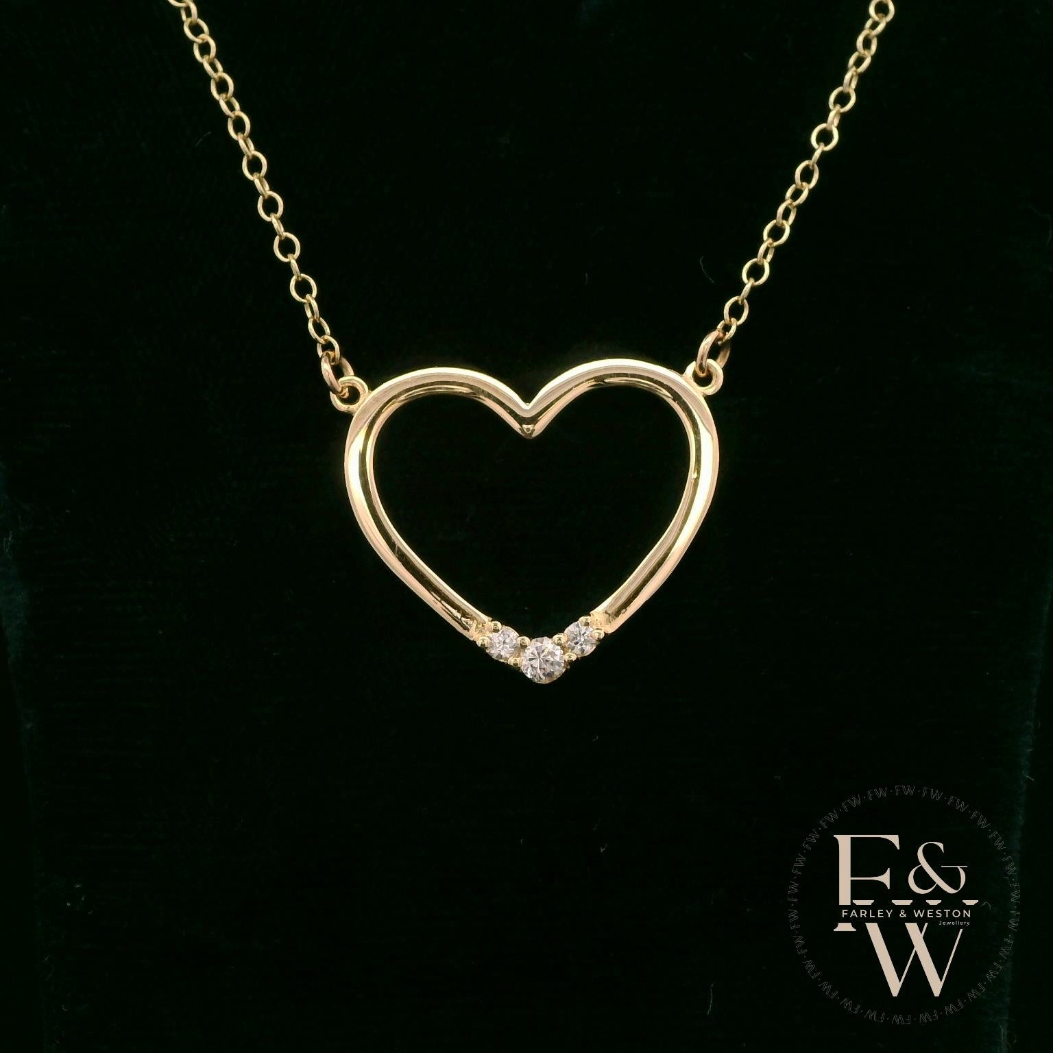 9 Karat Gelbgold Weiße Moissanite Herz Halskette