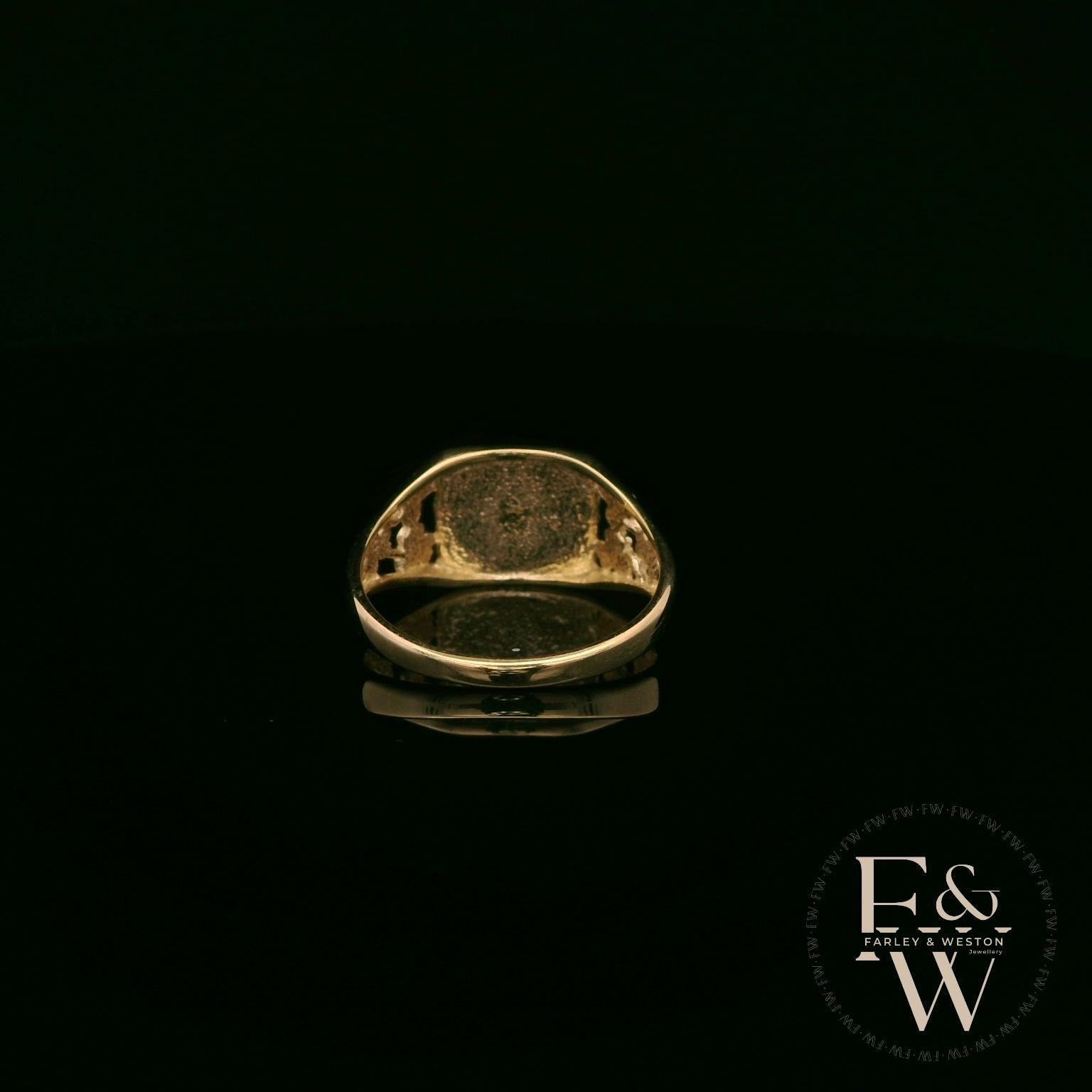 9ct Yellow Gold Three-Leaf Clover Signet Ring