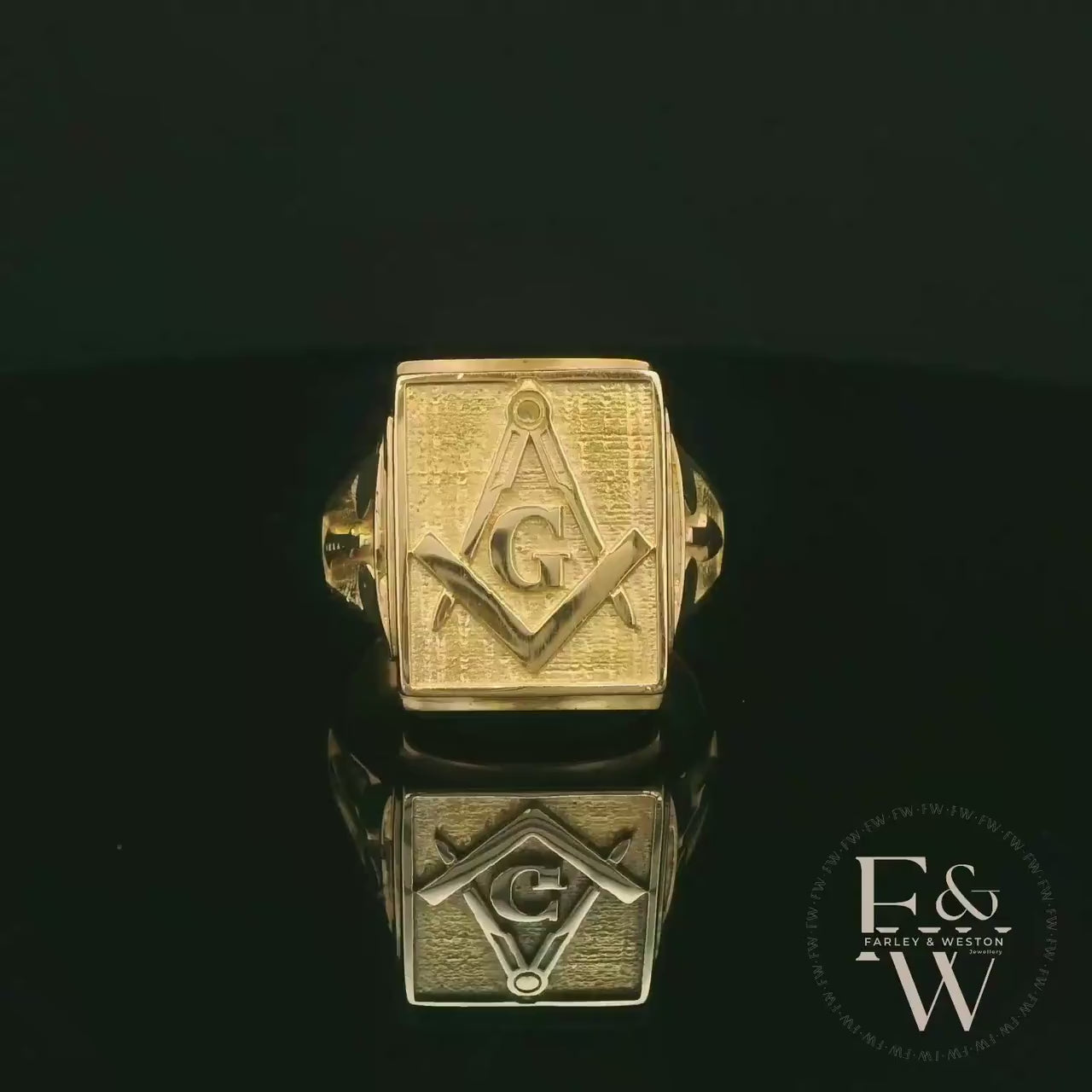 9ct Yellow Gold Large Masonic Signet Ring