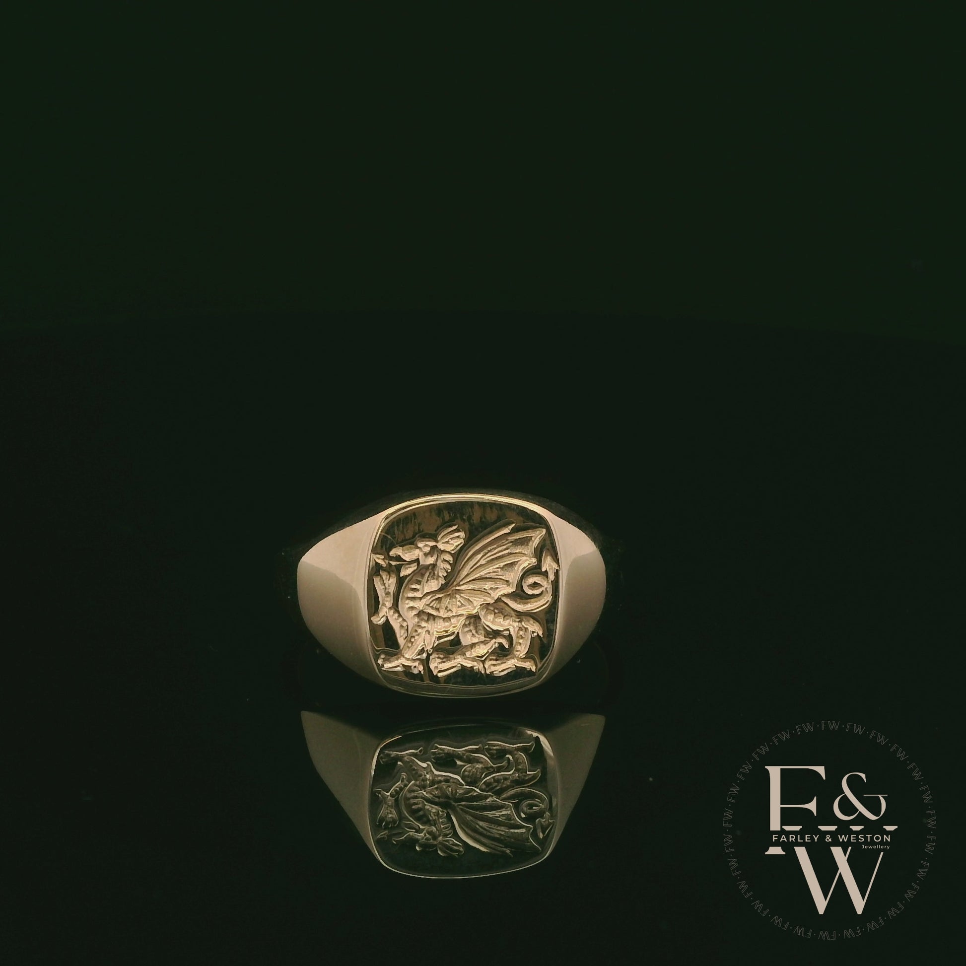 9ct Yellow Gold Welsh Dragon Signet Ring