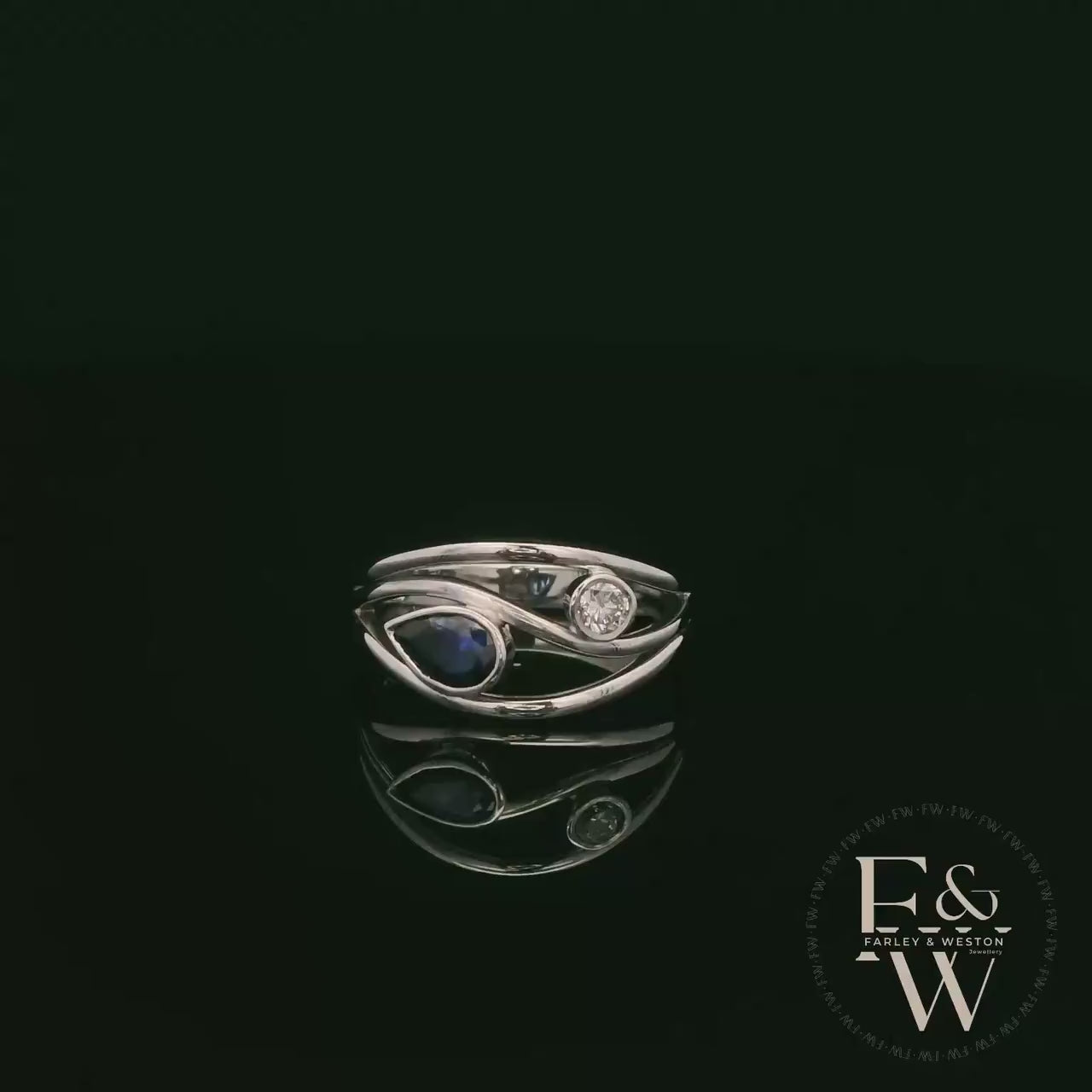 18ct White Gold Royal Blue Pear-Cut Sapphire & Diamond Ring