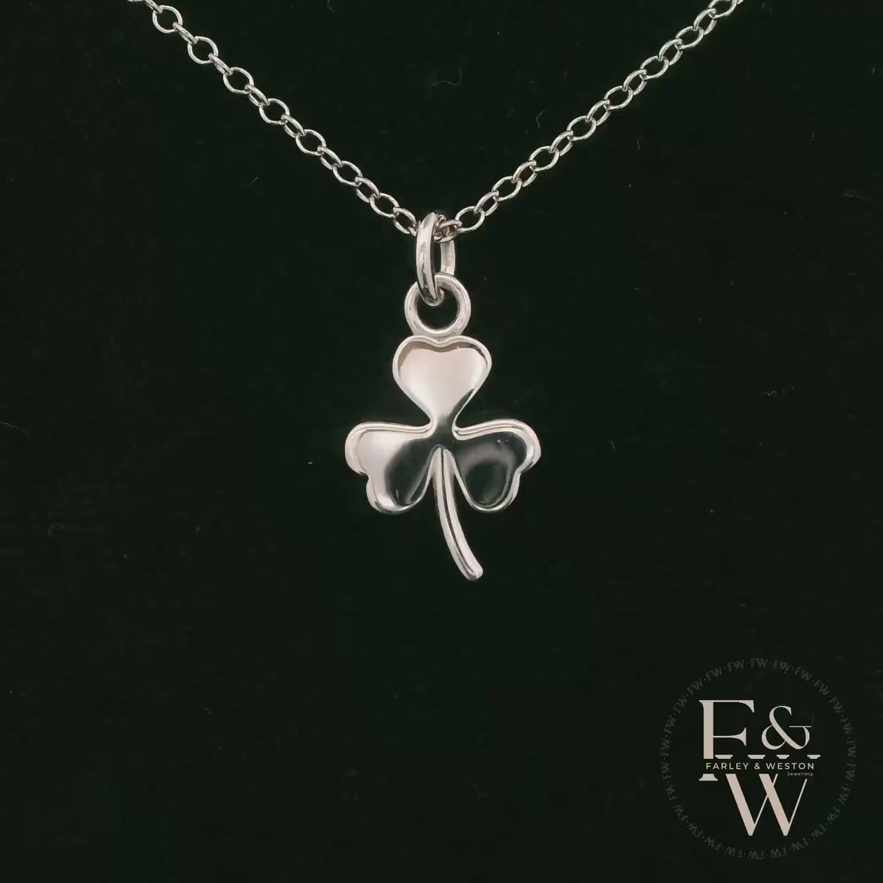 9ct White Gold 3 Leaf Clover Pendant