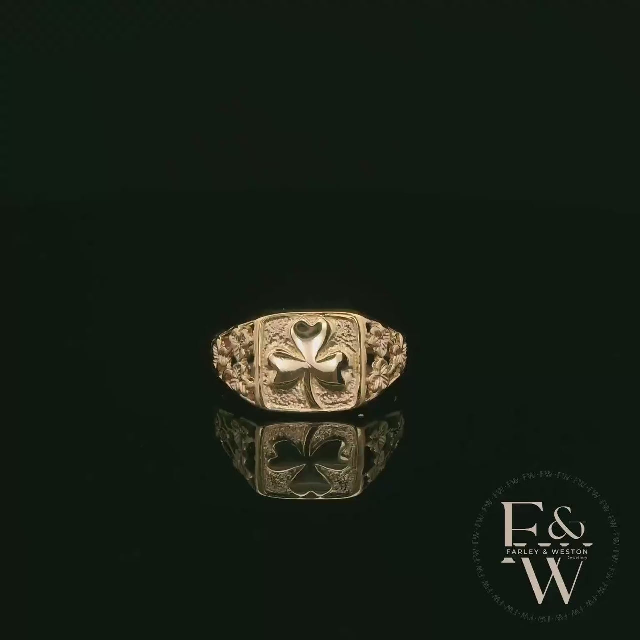 9ct Yellow Gold Three-Leaf Clover Signet Ring